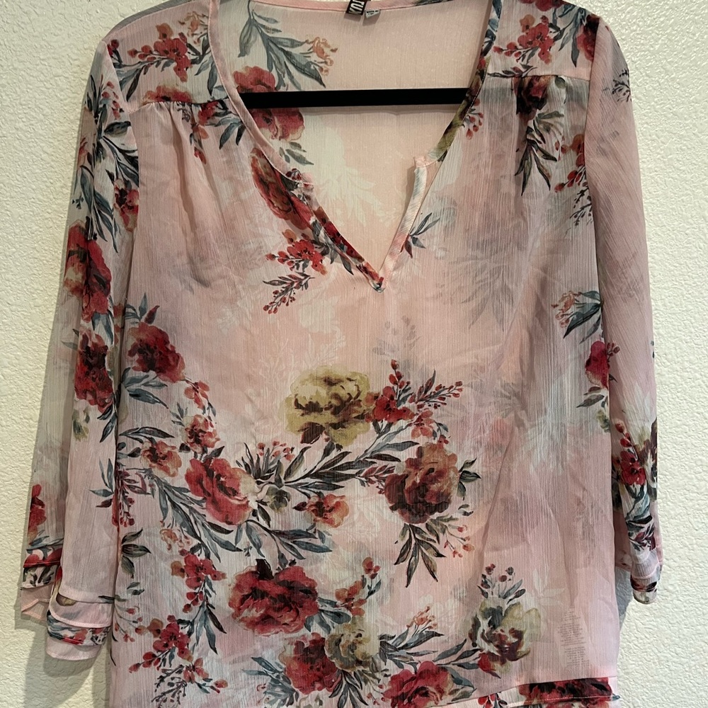 Kut from the Cloth blouse floral flowy romantic cottage‎ core